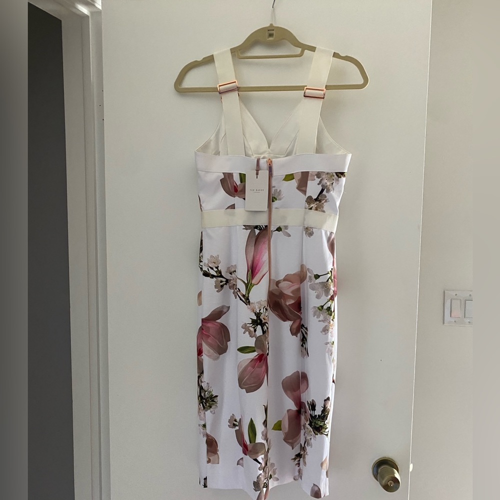 Ted Baker - Picture 2 of 5